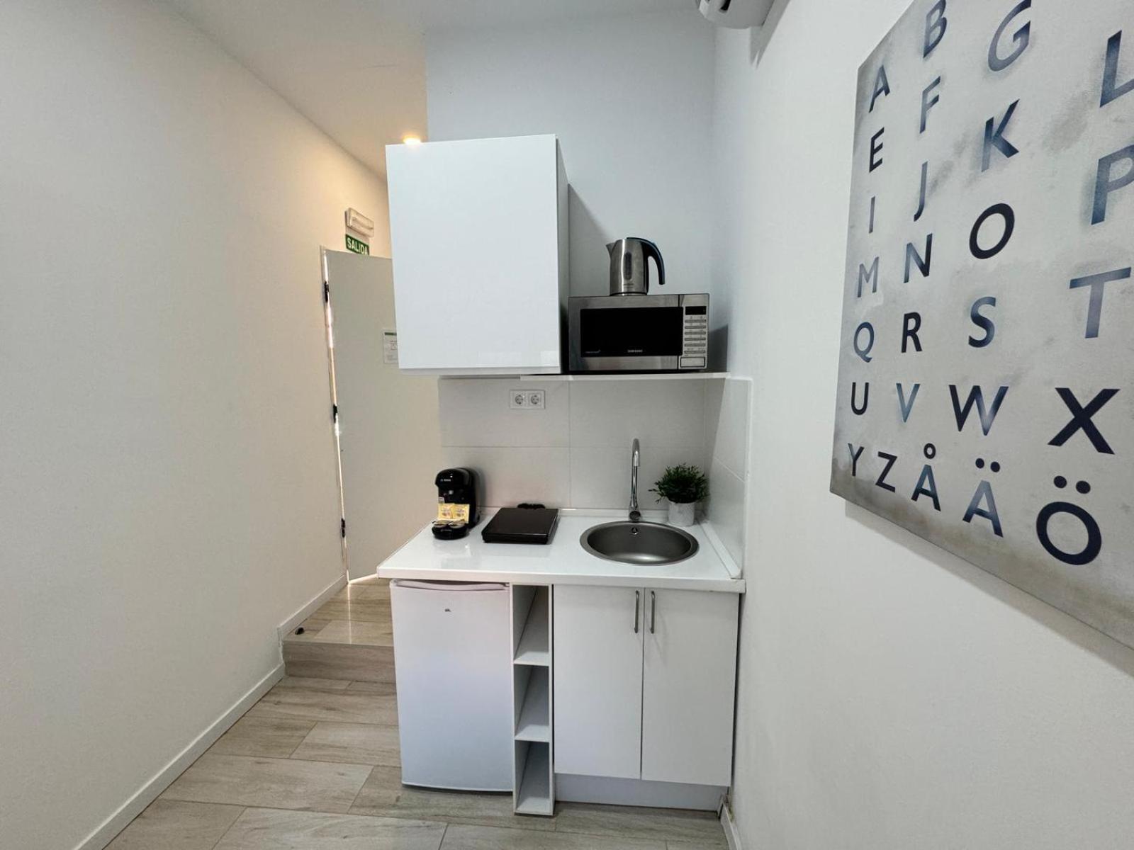 Cinco Torres Suites Madrid Eksteriør billede